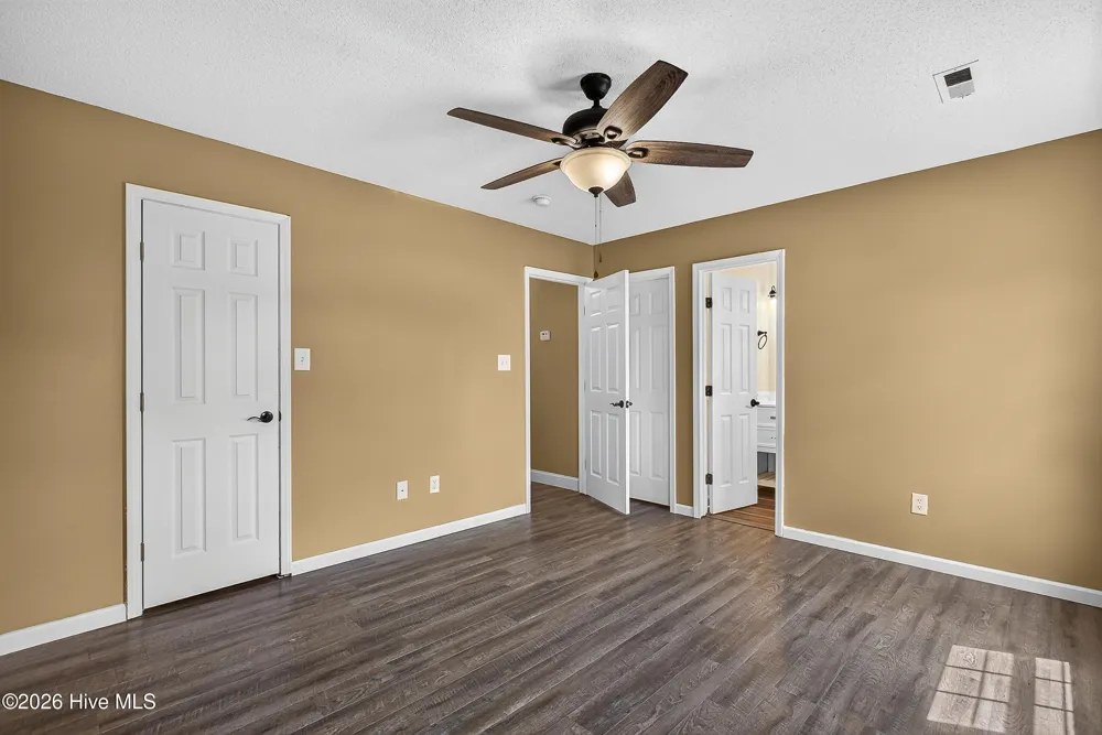 301 Parkton Drive Richlands, NC 28574