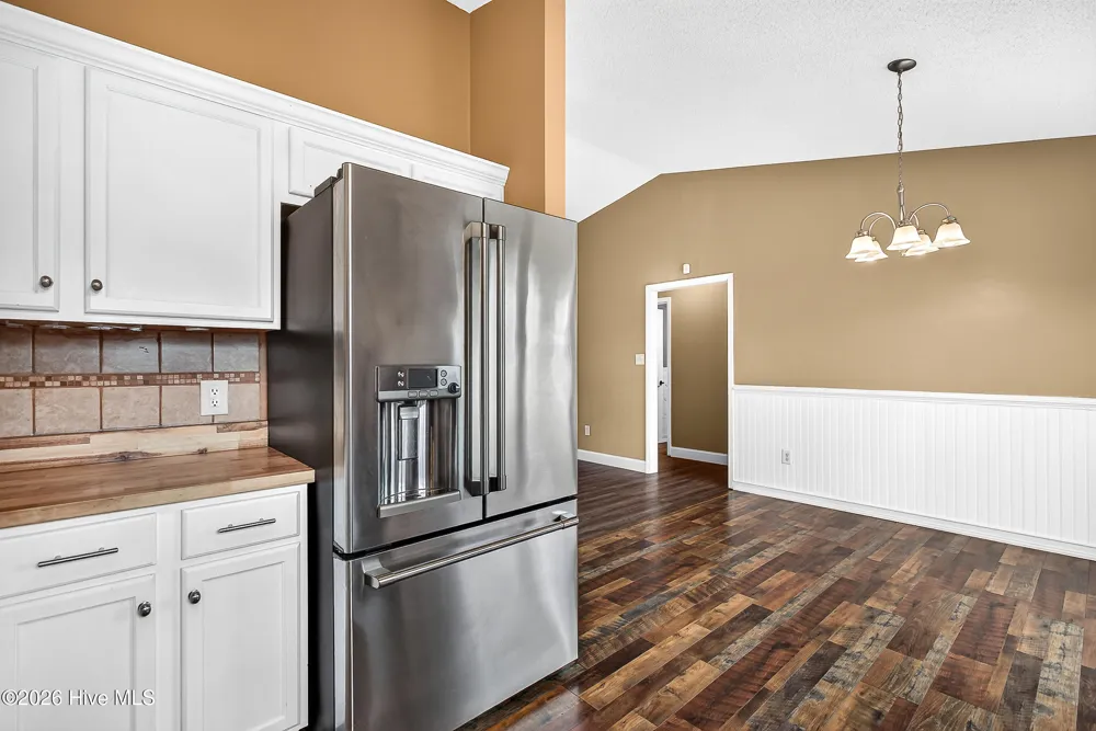 301 Parkton Drive Richlands, NC 28574