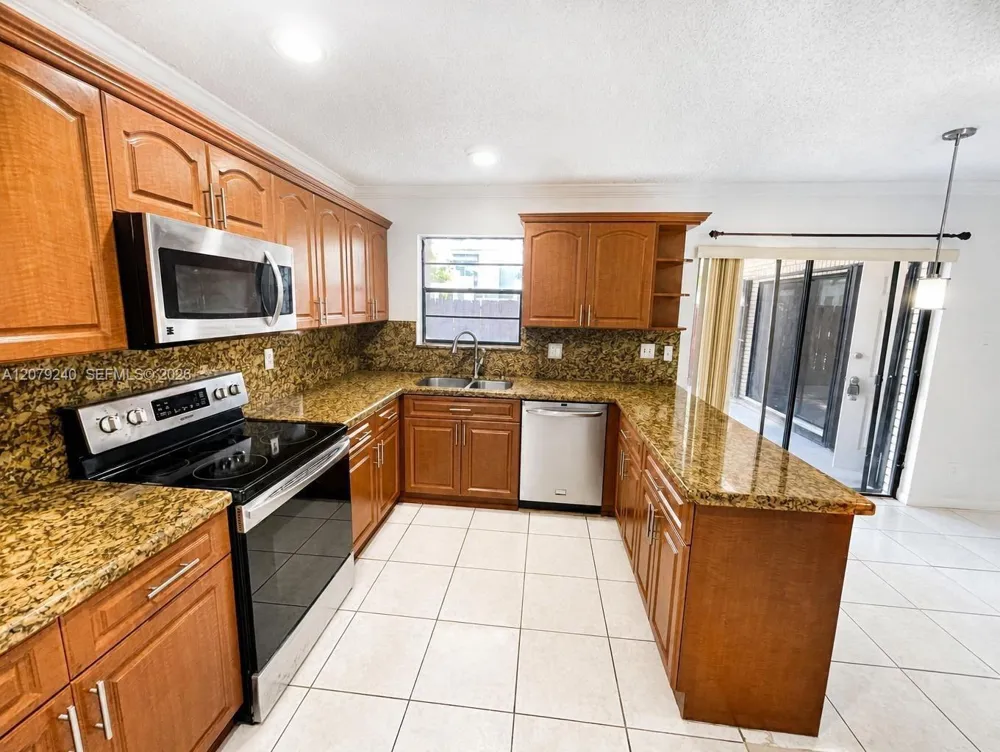 8215 SW 23rd Ct #17D North Lauderdale, FL 33068
