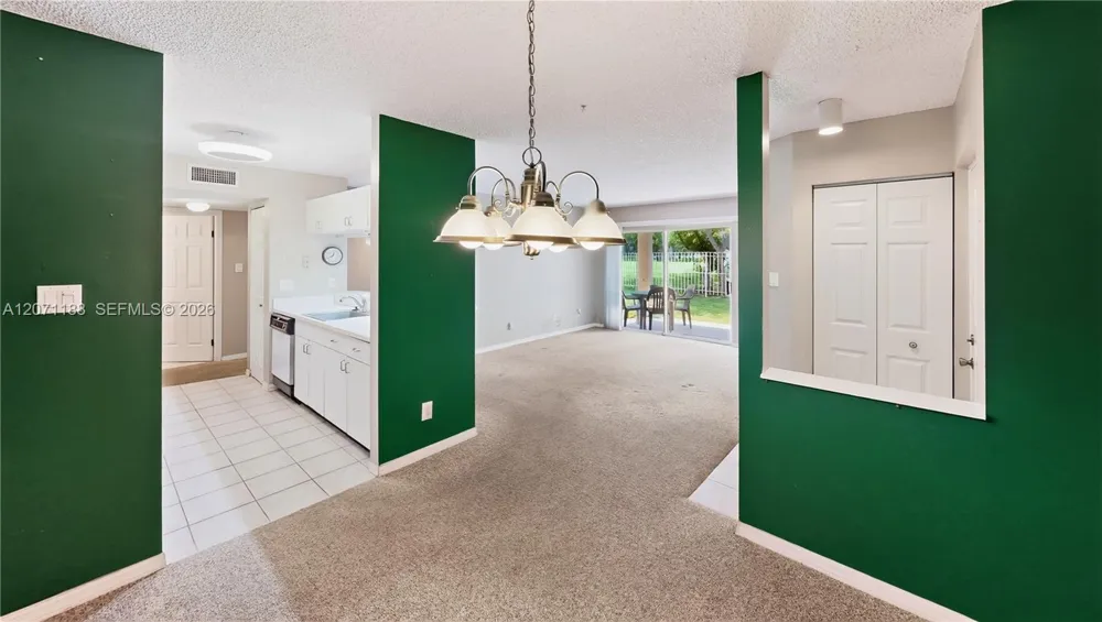 15780 SW 106th Ter #104 Miami, FL 33196