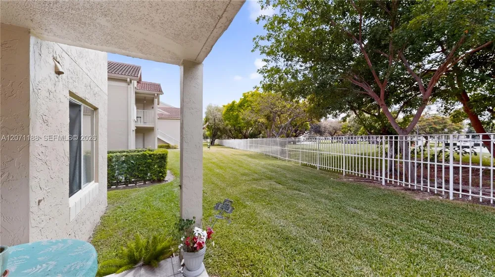 15780 SW 106th Ter #104 Miami, FL 33196