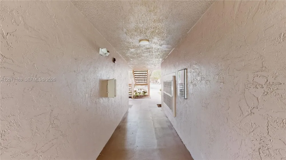 15780 SW 106th Ter #104 Miami, FL 33196
