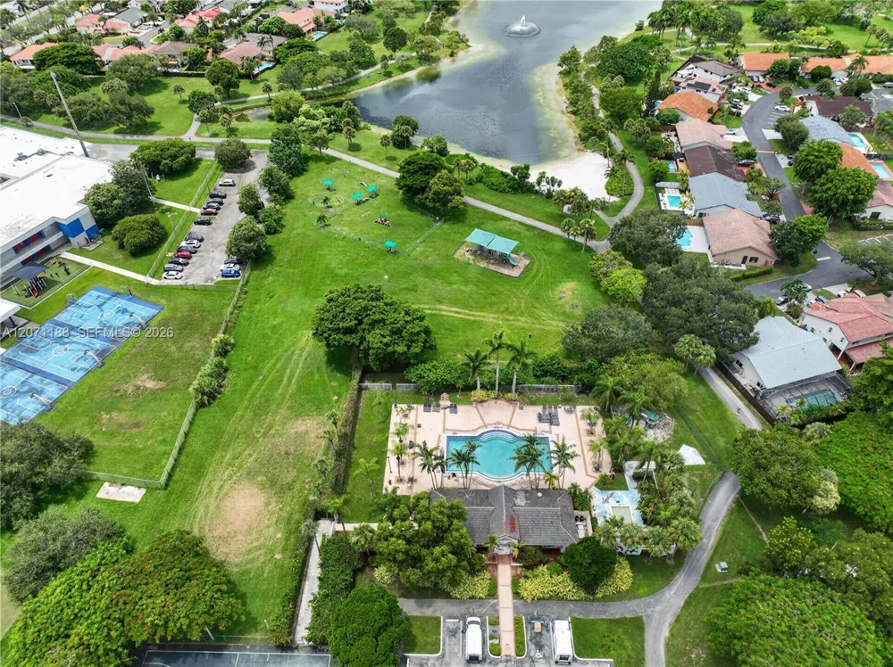 15780 SW 106th Ter #104 Miami, FL 33196