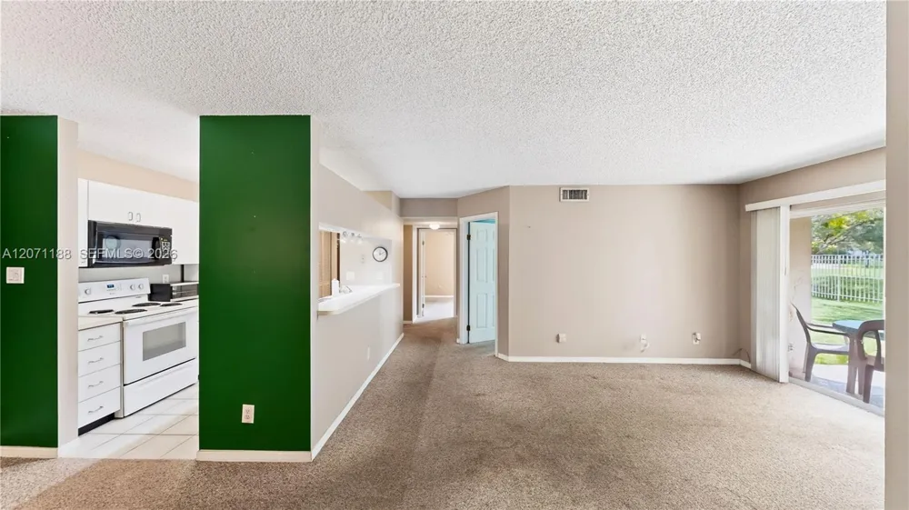 15780 SW 106th Ter #104 Miami, FL 33196