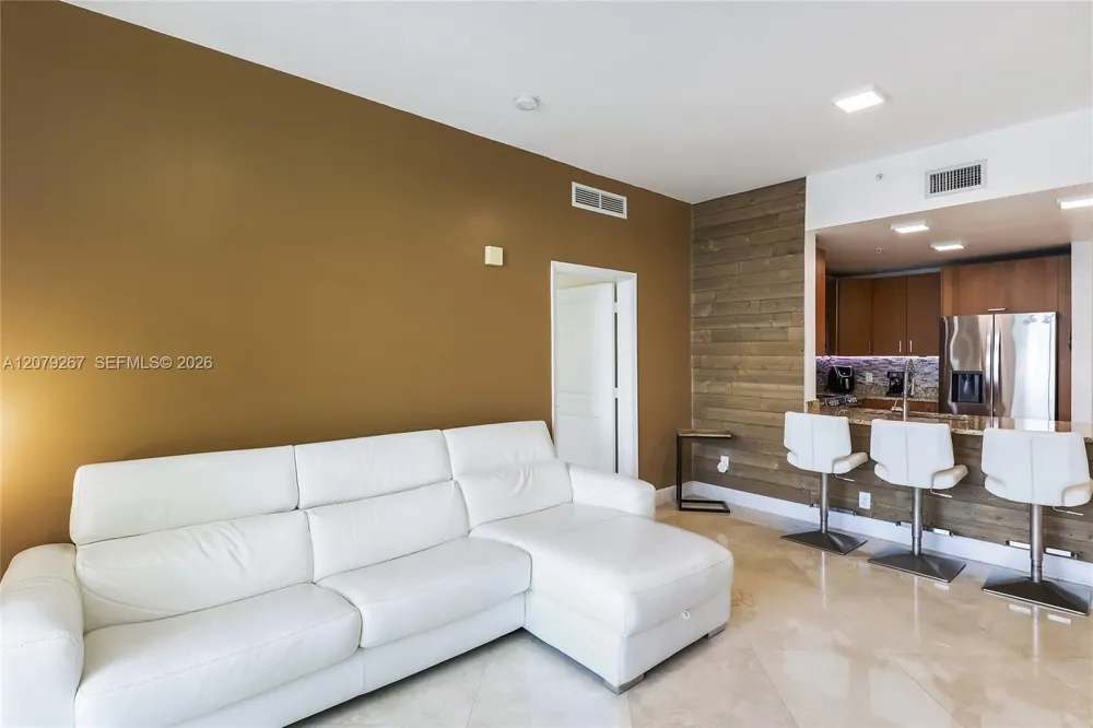 1945 S Ocean Dr #M6 Hallandale Beach, FL 33009