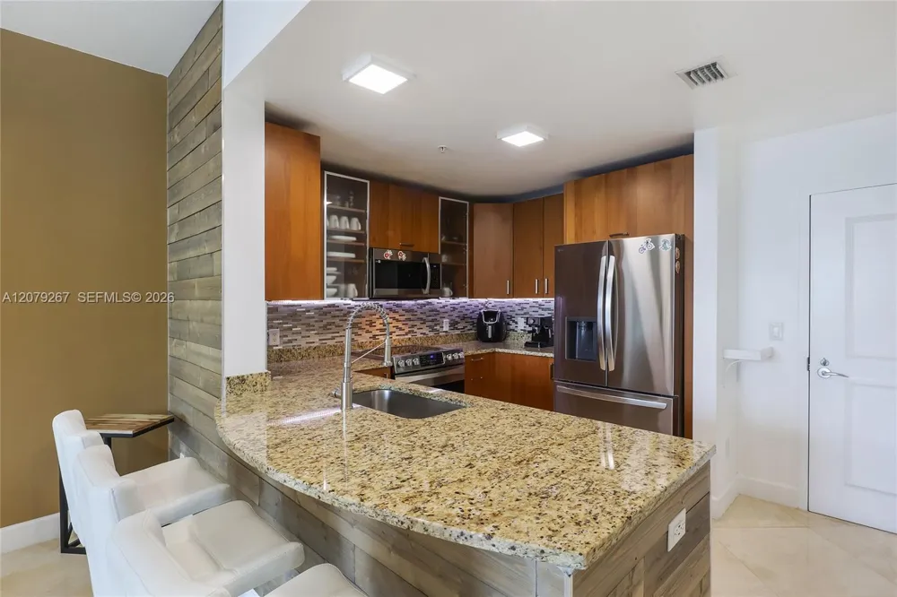 1945 S Ocean Dr #M6 Hallandale Beach, FL 33009