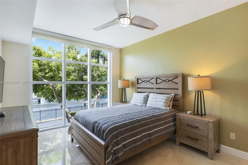 1945 S Ocean Dr #M6 Hallandale Beach, FL 33009