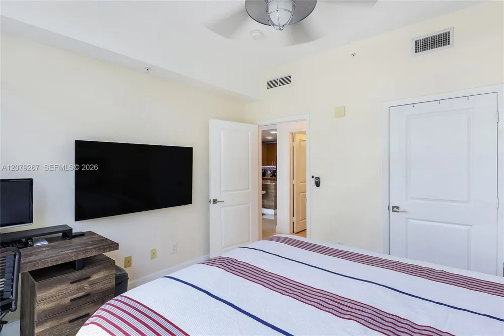 1945 S Ocean Dr #M6 Hallandale Beach, FL 33009