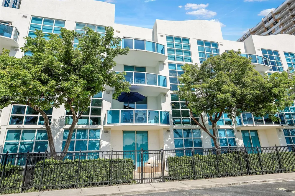 1945 S Ocean Dr #M6 Hallandale Beach, FL 33009