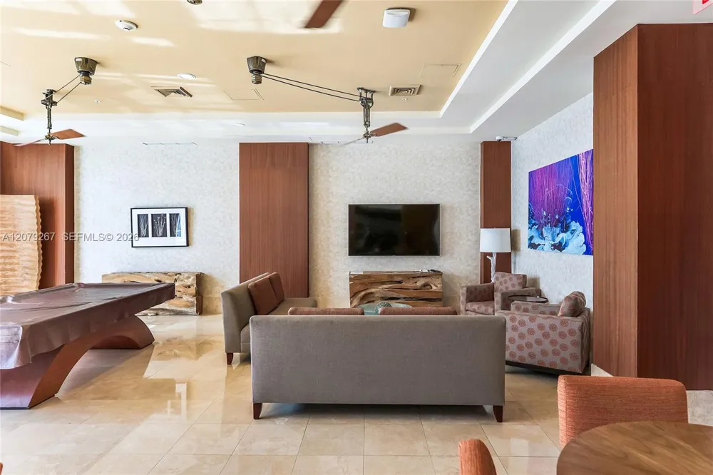 1945 S Ocean Dr #M6 Hallandale Beach, FL 33009