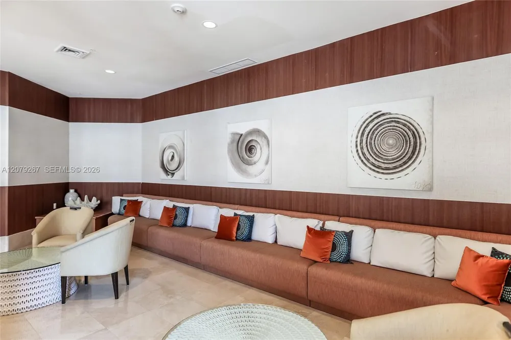1945 S Ocean Dr #M6 Hallandale Beach, FL 33009