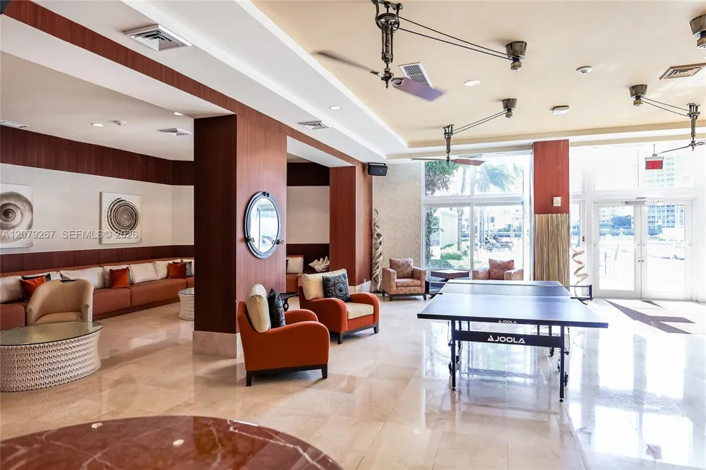 1945 S Ocean Dr #M6 Hallandale Beach, FL 33009