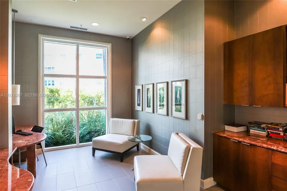 1945 S Ocean Dr #M6 Hallandale Beach, FL 33009