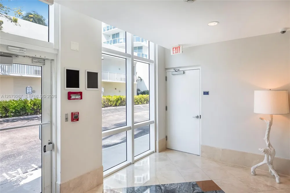 1945 S Ocean Dr #M6 Hallandale Beach, FL 33009