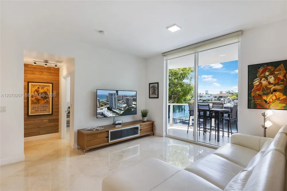 1945 S Ocean Dr #M6 Hallandale Beach, FL 33009