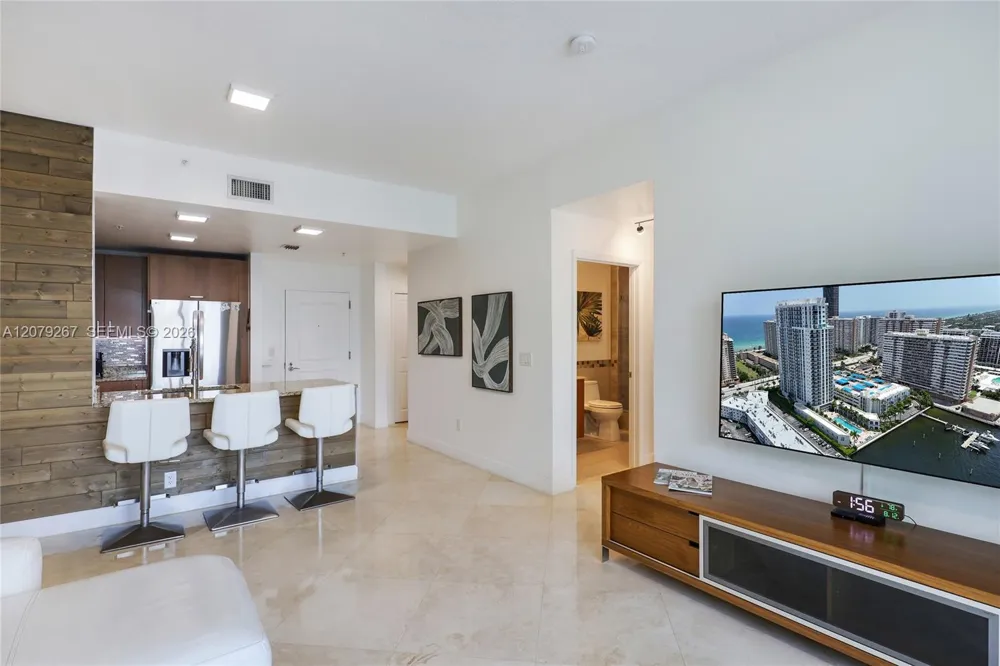 1945 S Ocean Dr #M6 Hallandale Beach, FL 33009