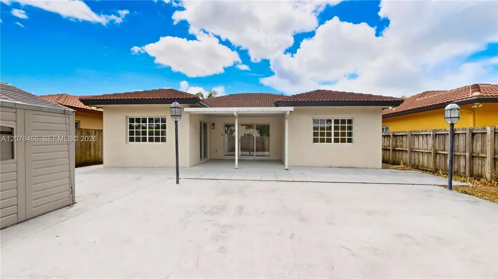 2851 NE 42nd Ave Homestead, FL 33033