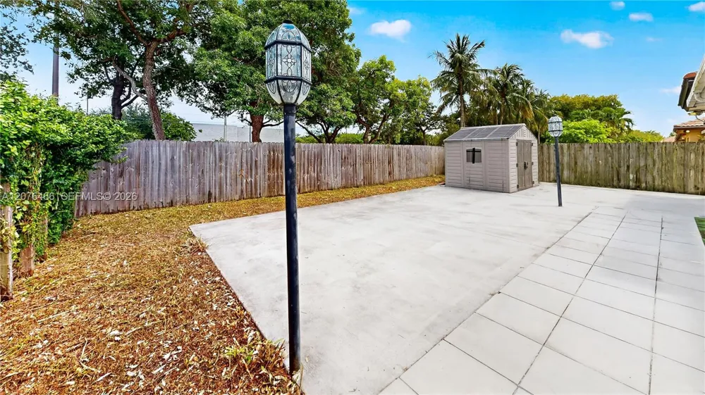 2851 NE 42nd Ave Homestead, FL 33033