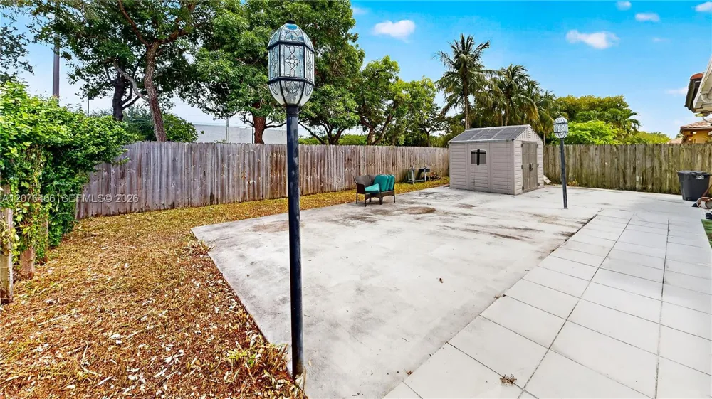 2851 NE 42nd Ave Homestead, FL 33033