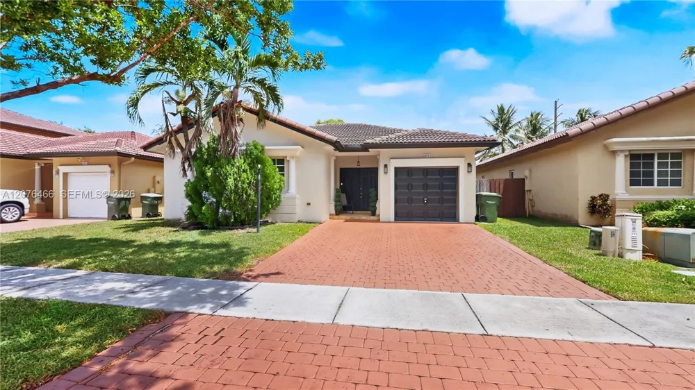 2851 NE 42nd Ave Homestead, FL 33033