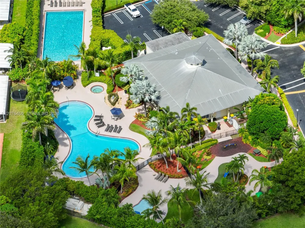 2851 NE 42nd Ave Homestead, FL 33033
