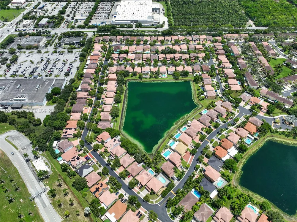 2851 NE 42nd Ave Homestead, FL 33033