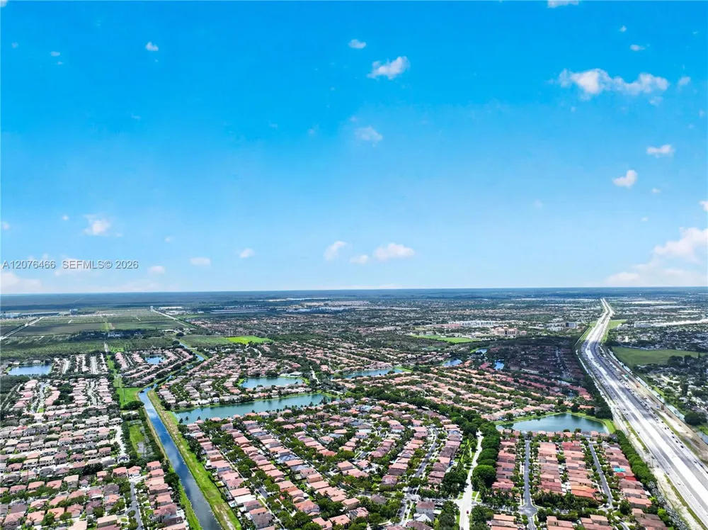 2851 NE 42nd Ave Homestead, FL 33033