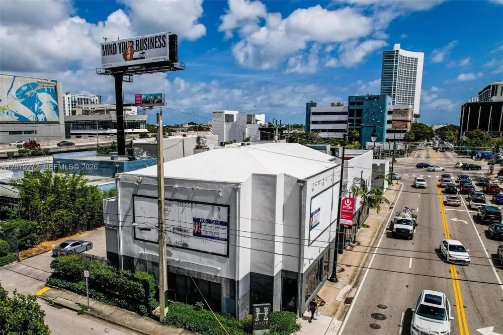 175 NE 36th St Miami, FL 33137