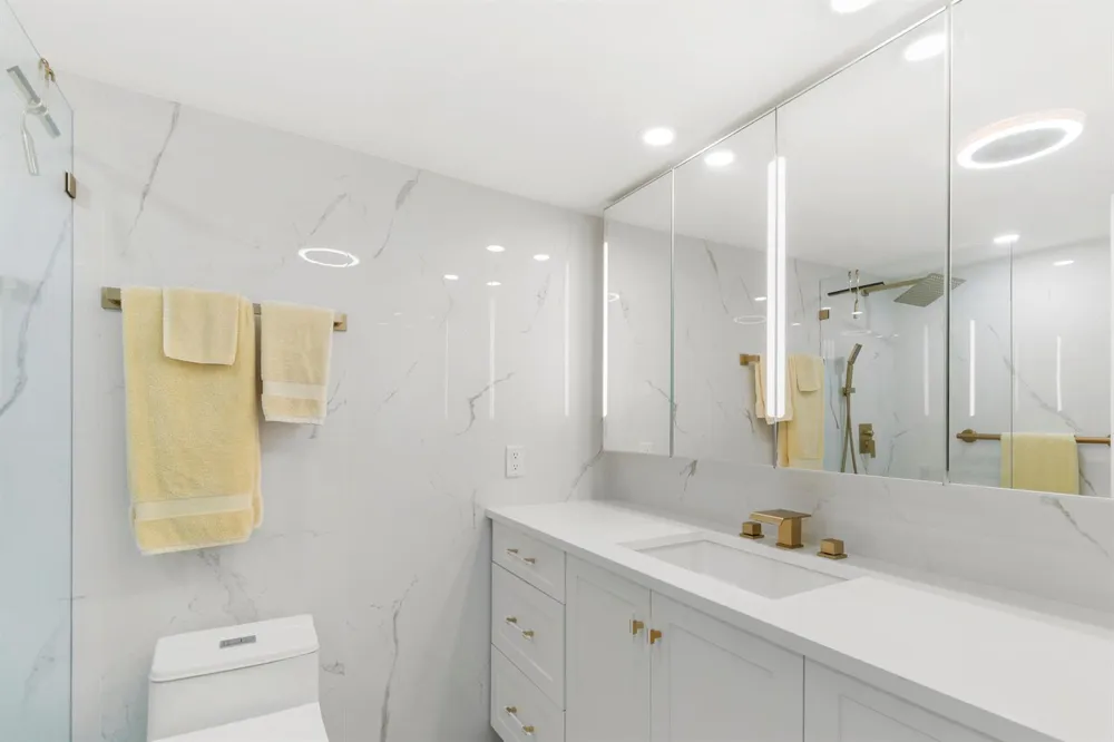 2871 OCEAN BOULEVARD #C123 Boca Raton, FL 33431