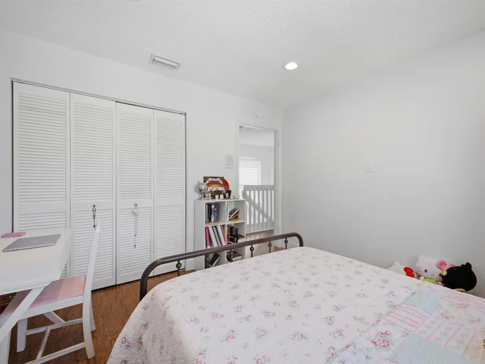7098 Burgess Drive Lake Worth, FL 33467