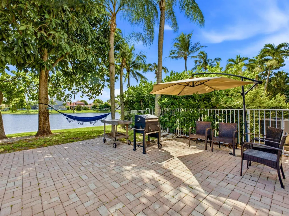 7098 Burgess Drive Lake Worth, FL 33467