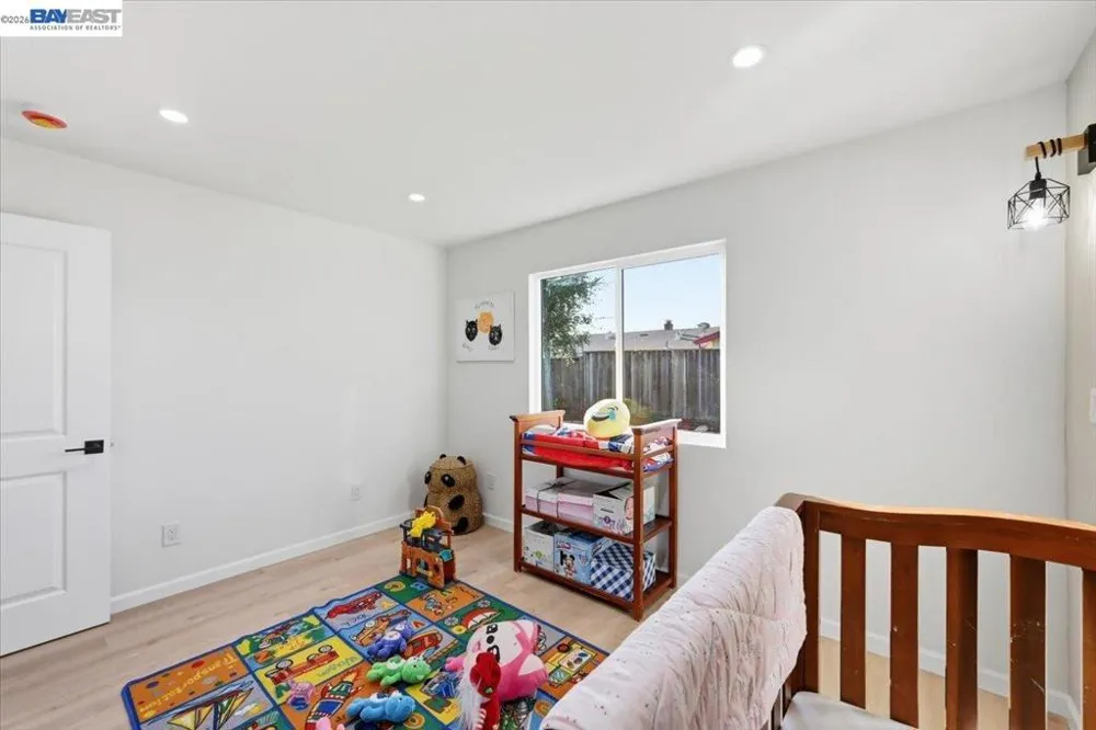 1633 Via Amigos San Lorenzo, CA 94580