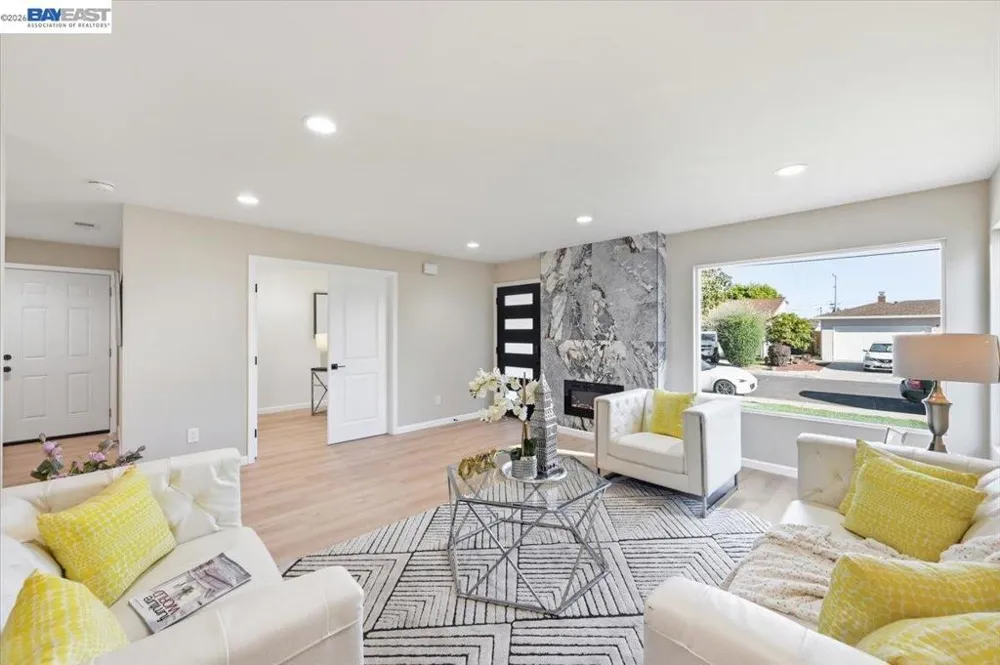 1633 Via Amigos San Lorenzo, CA 94580
