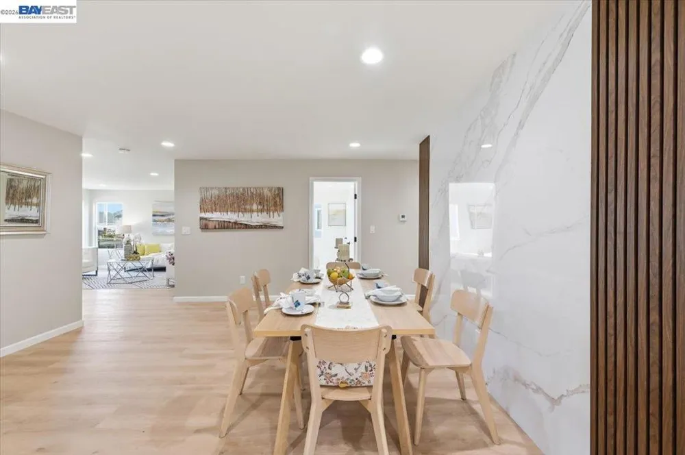 1633 Via Amigos San Lorenzo, CA 94580