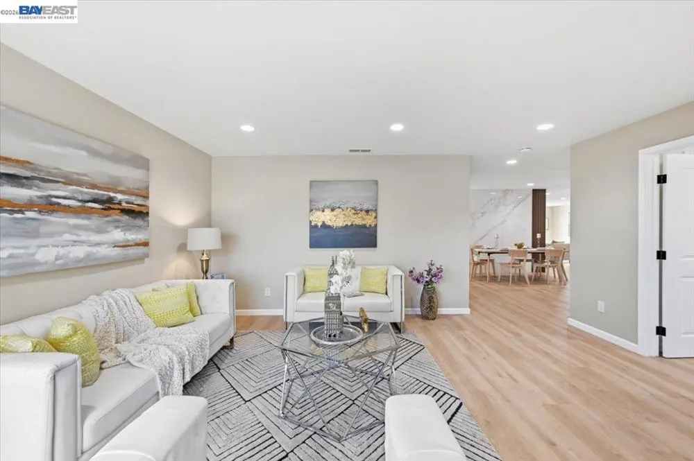 1633 Via Amigos San Lorenzo, CA 94580