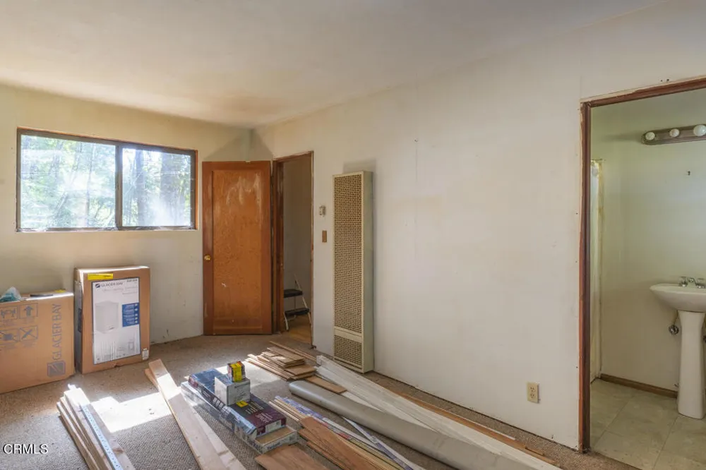 67951 HWY 101 Leggett, CA 95585