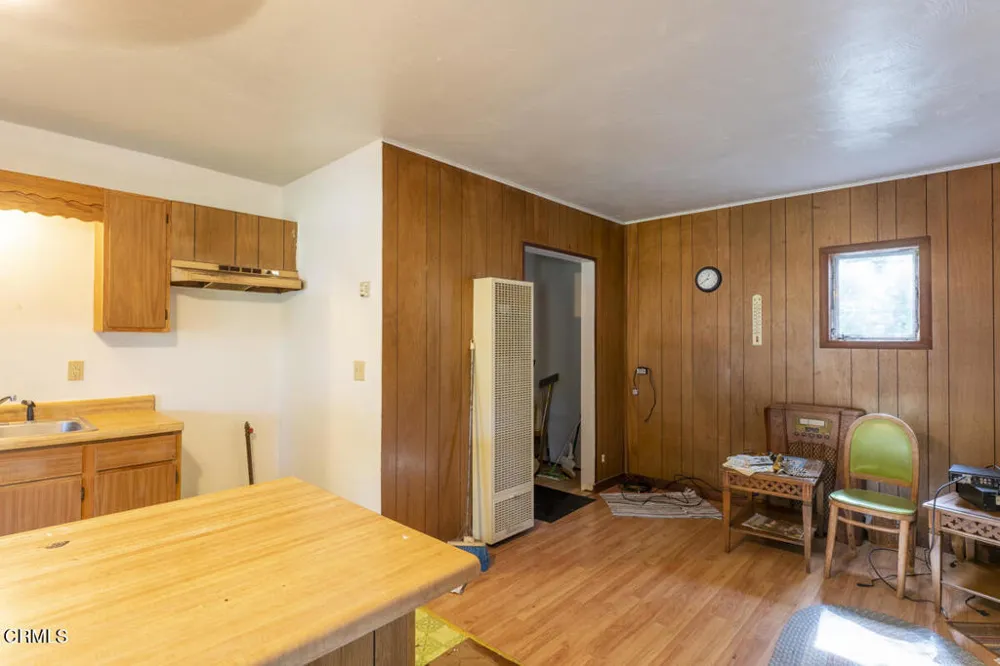 67951 HWY 101 Leggett, CA 95585