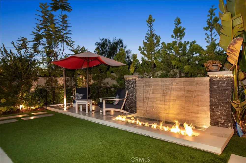 131 Evergreen Lake Forest, CA 92630
