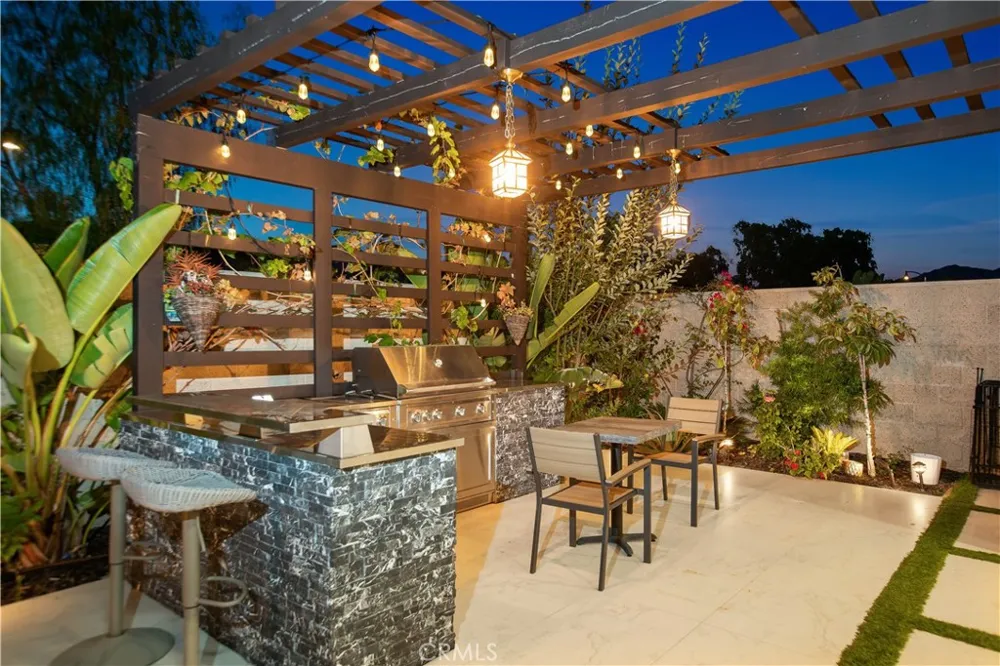 131 Evergreen Lake Forest, CA 92630