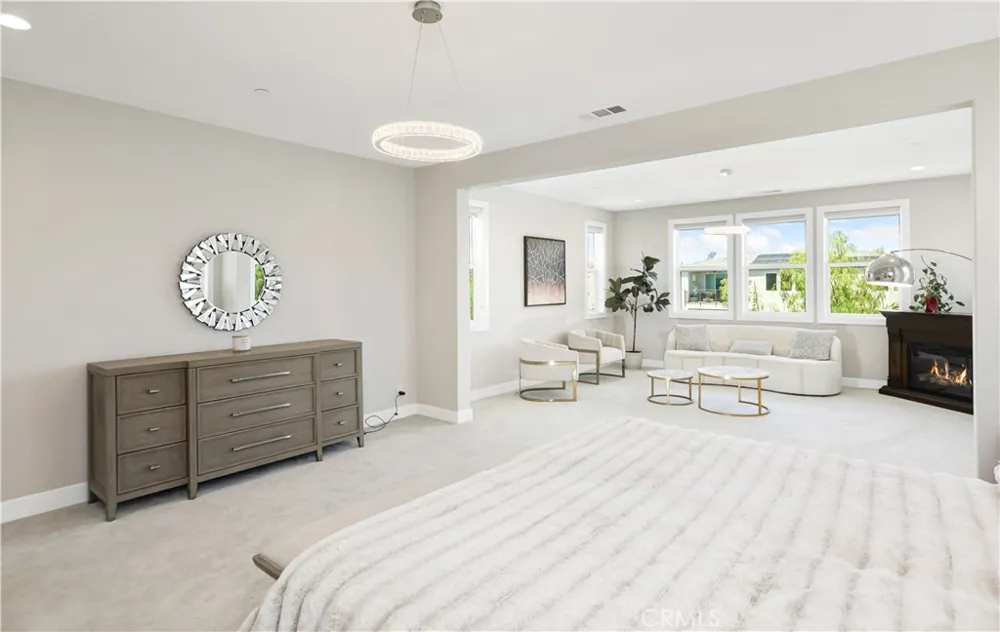 131 Evergreen Lake Forest, CA 92630