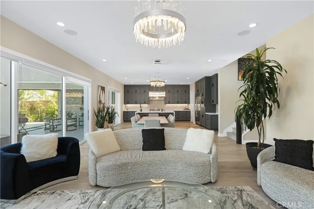 131 Evergreen Lake Forest, CA 92630
