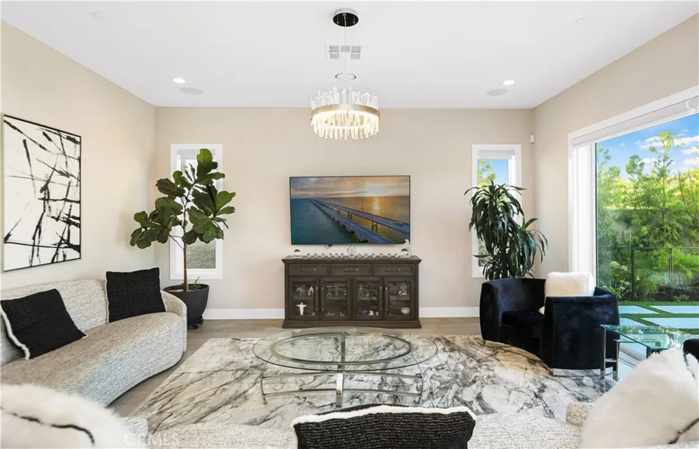 131 Evergreen Lake Forest, CA 92630