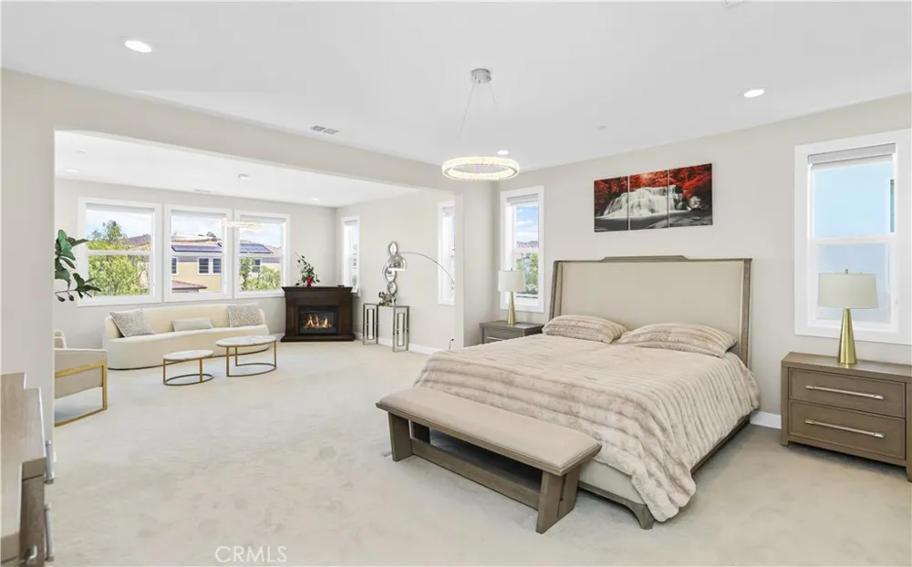 131 Evergreen Lake Forest, CA 92630