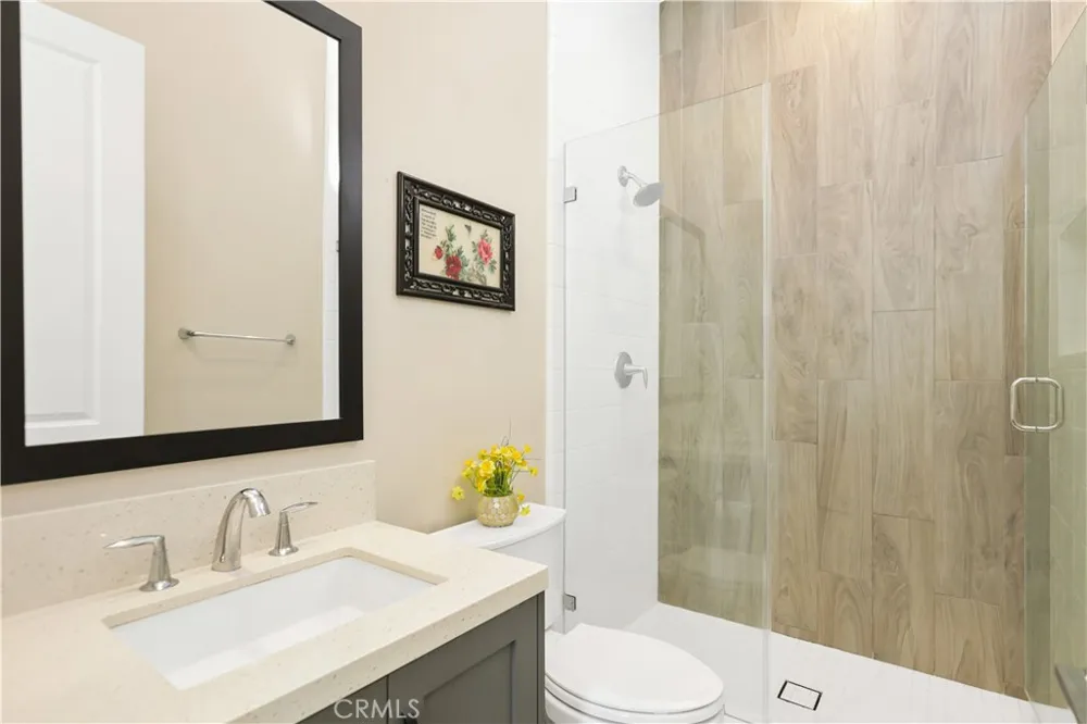 131 Evergreen Lake Forest, CA 92630