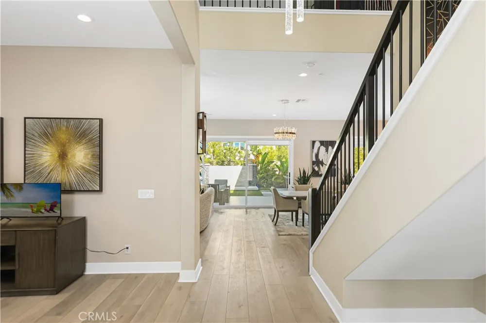 131 Evergreen Lake Forest, CA 92630