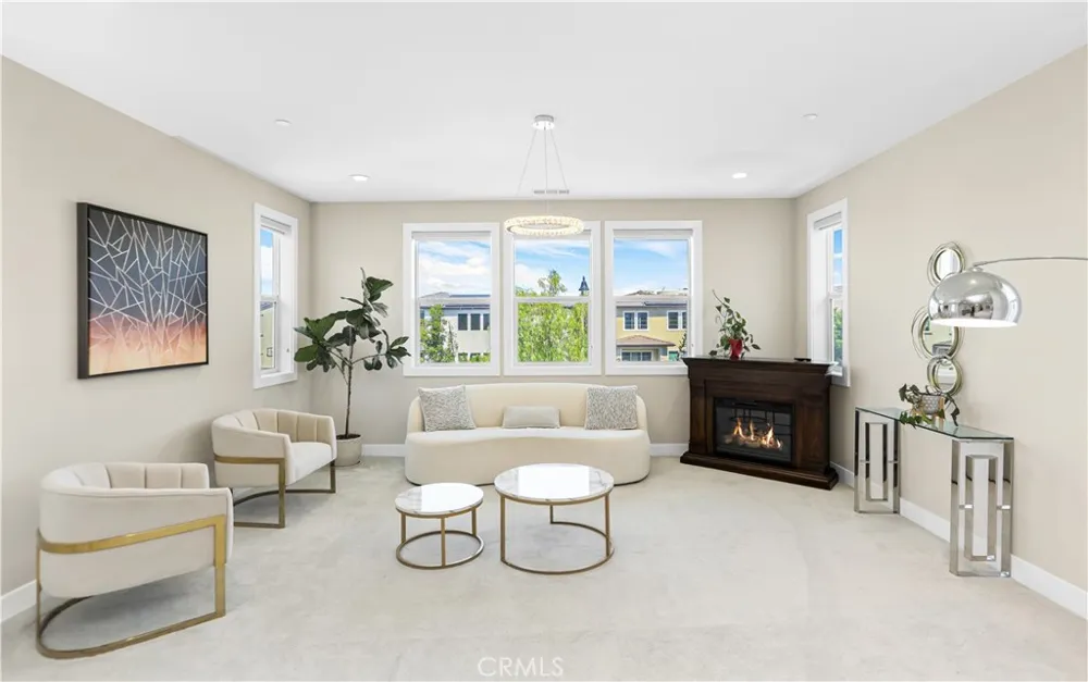 131 Evergreen Lake Forest, CA 92630