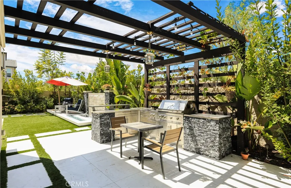 131 Evergreen Lake Forest, CA 92630