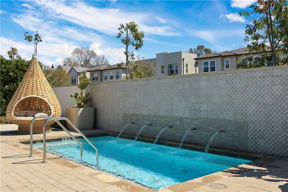 131 Evergreen Lake Forest, CA 92630