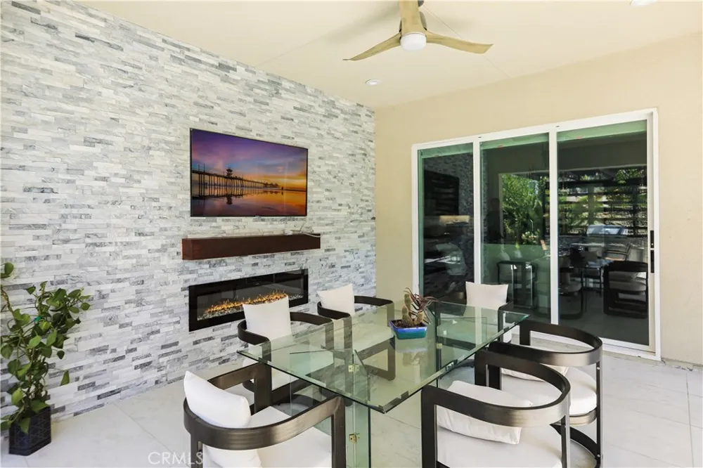 131 Evergreen Lake Forest, CA 92630