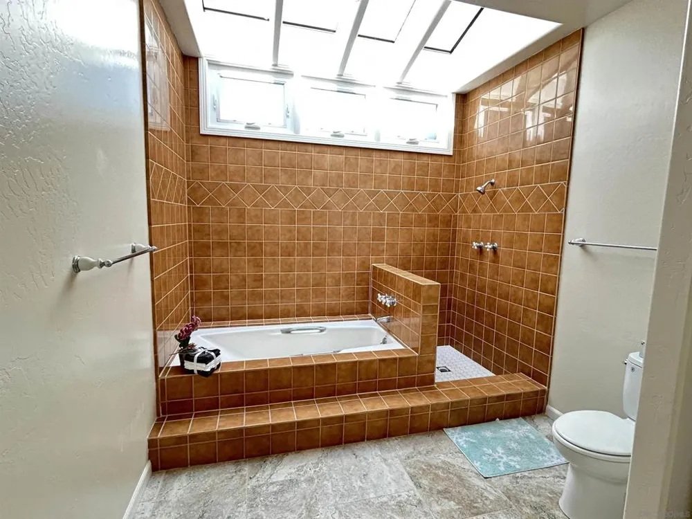 2510 MONTGOMERY AVE #A Cardiff by the Sea, CA 92007